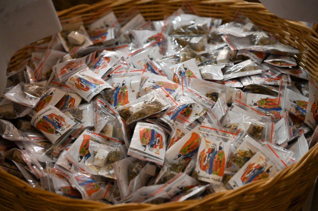 Bydgoszcz: Wielotysięczny tłum przeszedł w 13. Bydgoskim Orszaku Trzech Króli