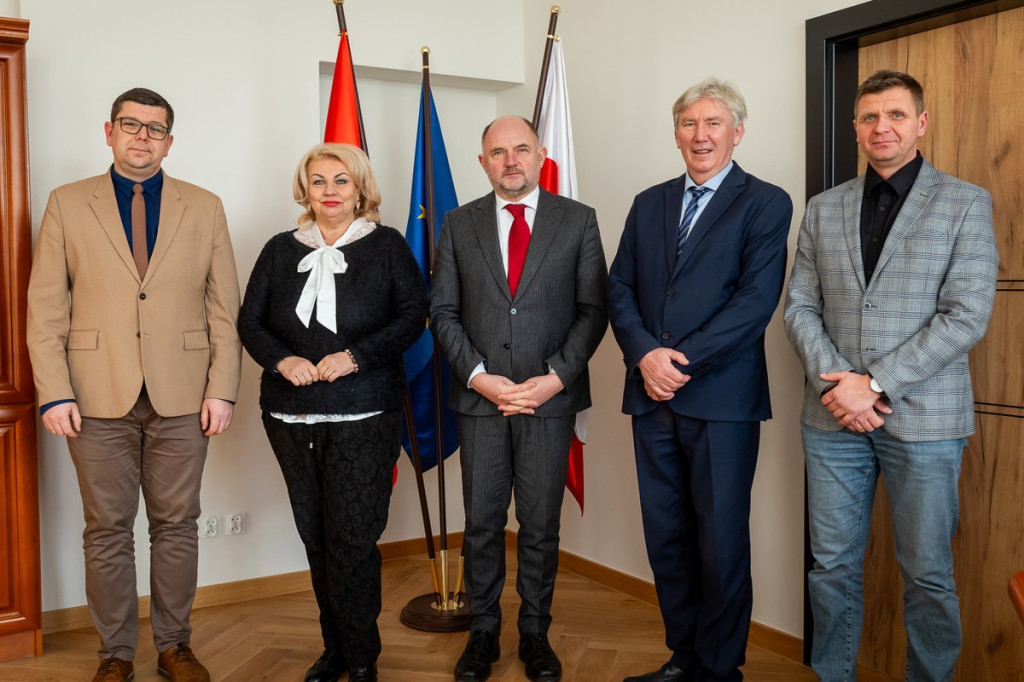 Marszałek województwa i przewodnicząca sejmiku odwiedzili Nakło nad Notecią