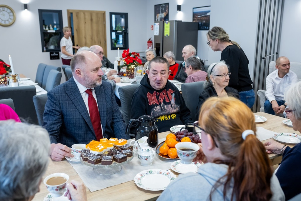 Marszałek Piotr Całbecki z wizytą gospodarską w Sępólnie Krajeńskim