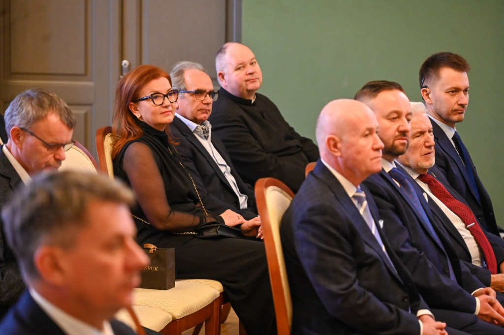 Bydgoszcz: Spotkanie biskupa Włodarczyka z samorządowcami