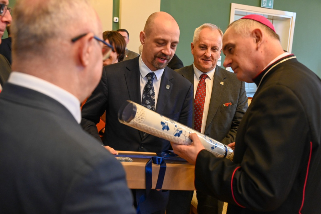 Bydgoszcz: Spotkanie biskupa Włodarczyka z samorządowcami