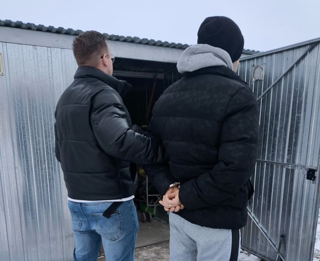 Białośliwie / Miasteczko Krajeńskie / Wyrzysk: Zatrzymanie sprawców kradzieży z narkotykami w tle