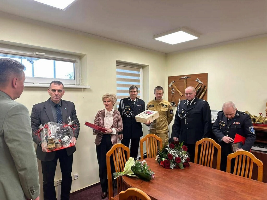 Uroczyste spotkanie w Komendzie PSP w Nakle nad Notecią