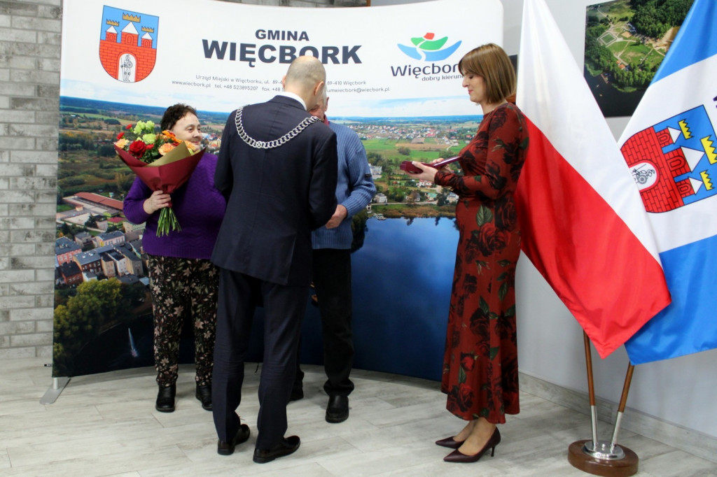 Więcbork: Pary na medal – wręczenie odznaczeń Złotym Jubilatom
