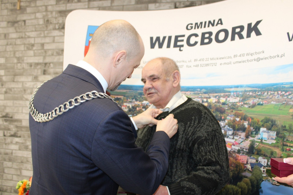 Więcbork: Pary na medal – wręczenie odznaczeń Złotym Jubilatom