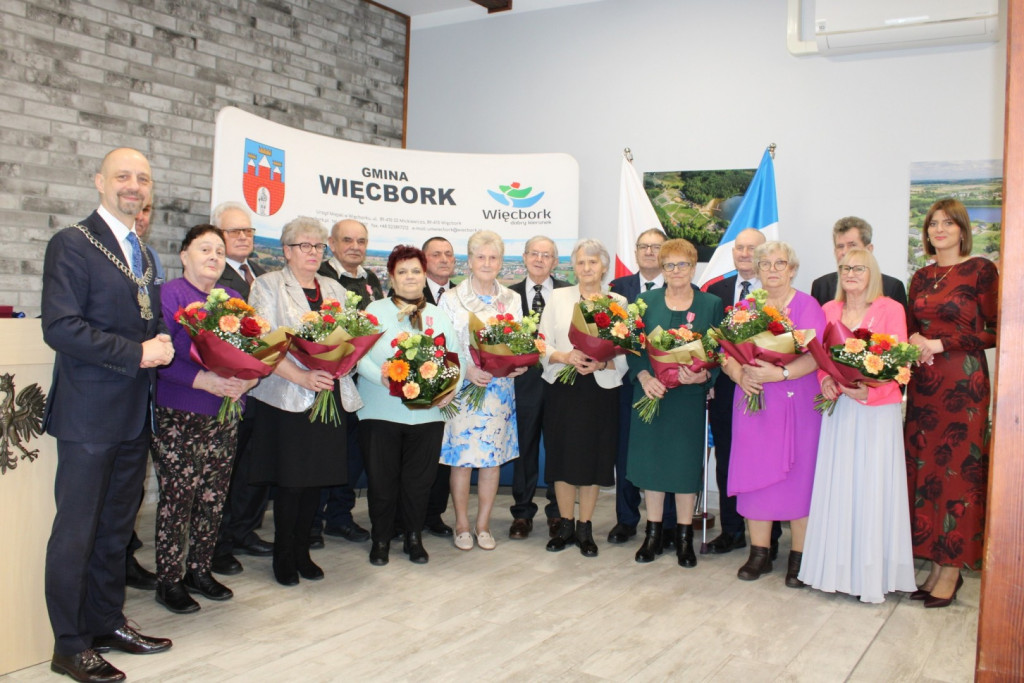 Więcbork: Pary na medal – wręczenie odznaczeń Złotym Jubilatom