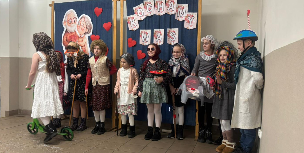 Gmina Wyrzysk: Dzień Babci i Dziadka w Falmierowie