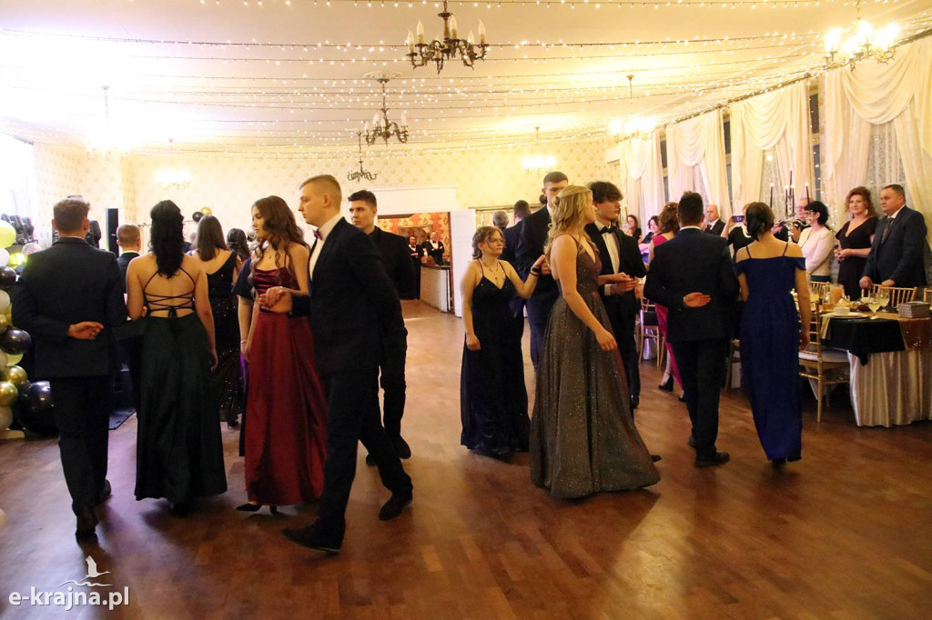 Studniówka 2026 ZSCKR w Sypniewie