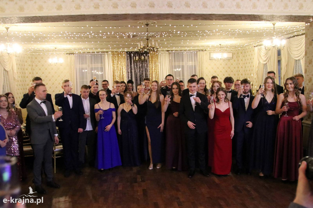 Studniówka 2026 ZSCKR w Sypniewie