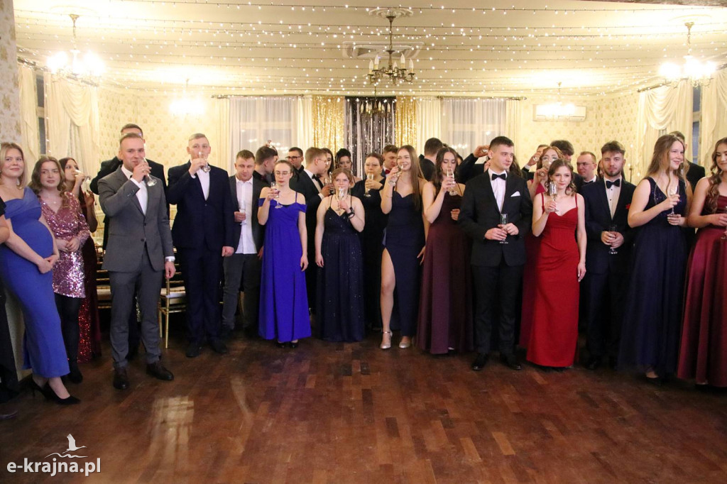 Studniówka 2026 ZSCKR w Sypniewie