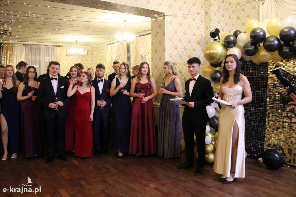 Studniówka 2026 ZSCKR w Sypniewie