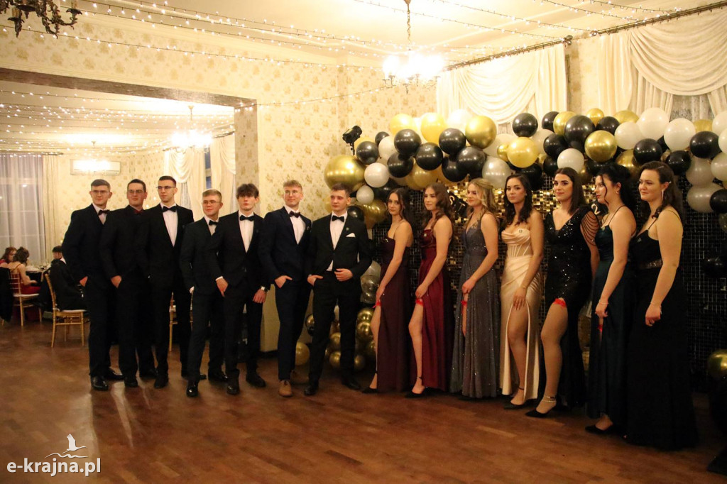 Studniówka 2026 ZSCKR w Sypniewie