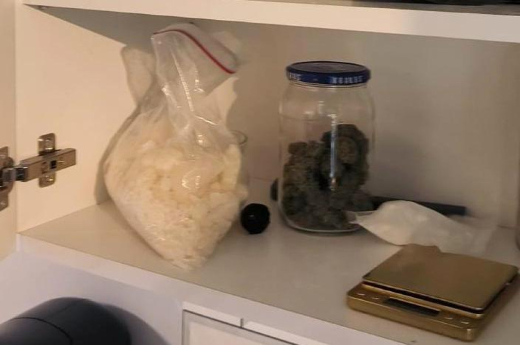 Bydgoszcz: Kryminalni wraz z CBZC przejęli ponad 75 kg narkotyków