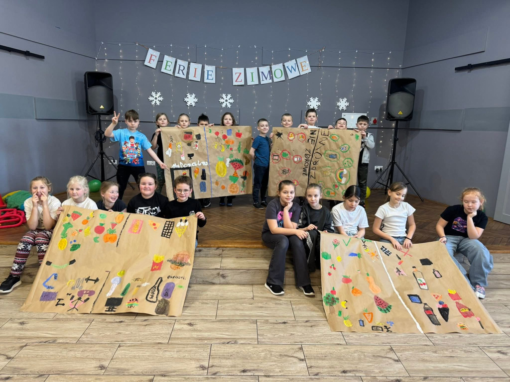 Zimowe zajęcia dla dzieci w Ślesinie, gm. Nakło nad Notecią