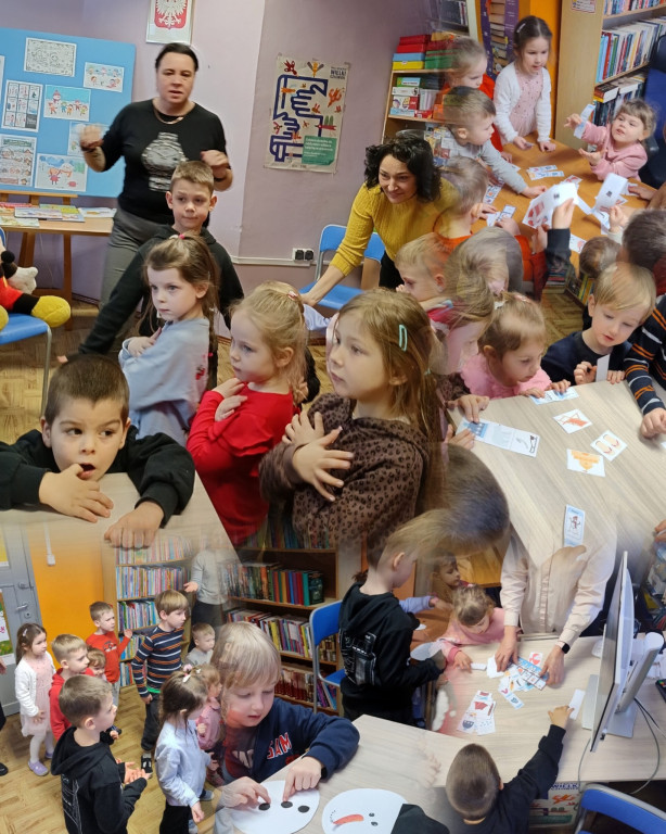 Zimowe spotkanie w bibliotece w Potulicach, gm. Nakło nad Notecią