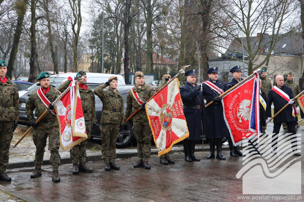 Narodowy Dzień Pamięci Żołnierzy Armii Krajowej – odsłonięcie tablicy w Potulicach, gm. Nakło nad Notecią