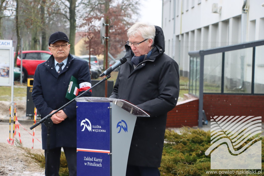 Narodowy Dzień Pamięci Żołnierzy Armii Krajowej – odsłonięcie tablicy w Potulicach, gm. Nakło nad Notecią