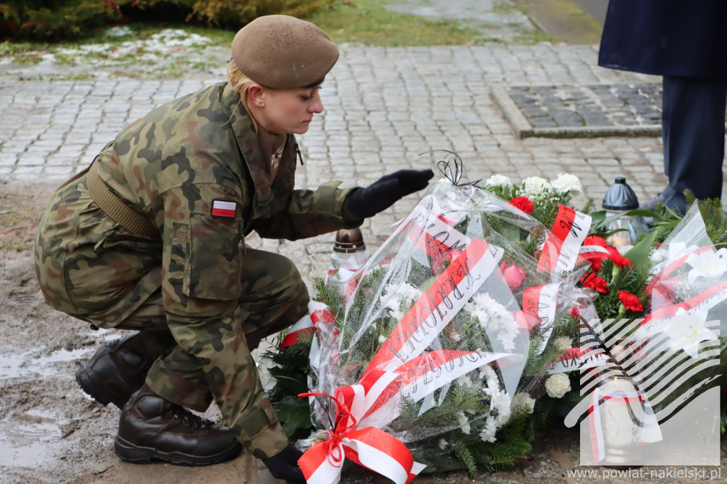 Narodowy Dzień Pamięci Żołnierzy Armii Krajowej – odsłonięcie tablicy w Potulicach, gm. Nakło nad Notecią