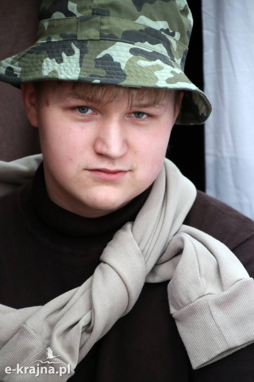 Sypniewo: Igraszki ze sztuką w ZSCKR - wystawa żywych obrazów 2