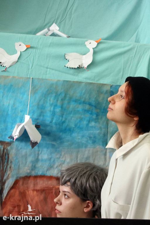 Sypniewo: Igraszki ze sztuką w ZSCKR - wystawa żywych obrazów 2