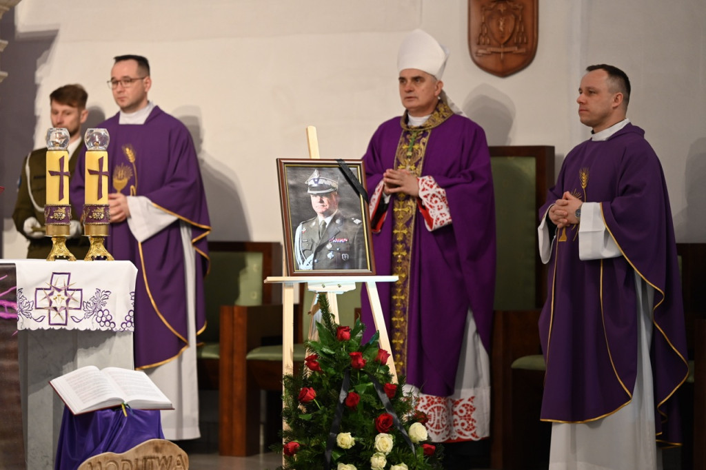 Bydgoszcz oddała cześć zastępcy szefa Inspektoratu Wsparcia Sił Zbrojnych gen. Piotrowi Wagnerowi