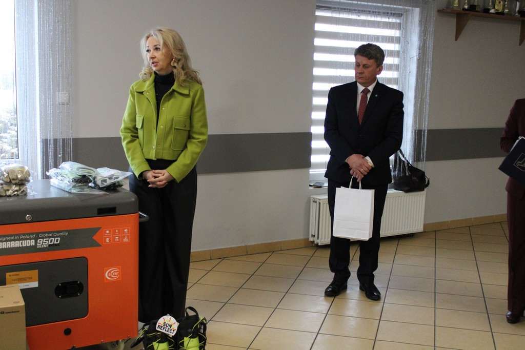 Mrocza: Uroczyste przekazanie sprzętu jednostkom OSP