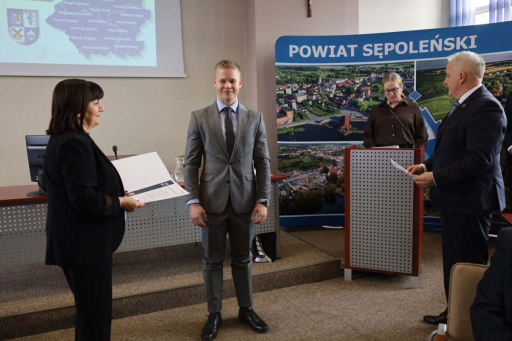 Stypendyści Szkół Ponadpodstawowych w Powiecie Sępoleńskim