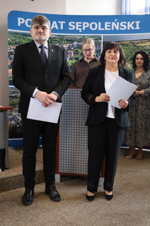 Stypendyści Szkół Ponadpodstawowych w Powiecie Sępoleńskim