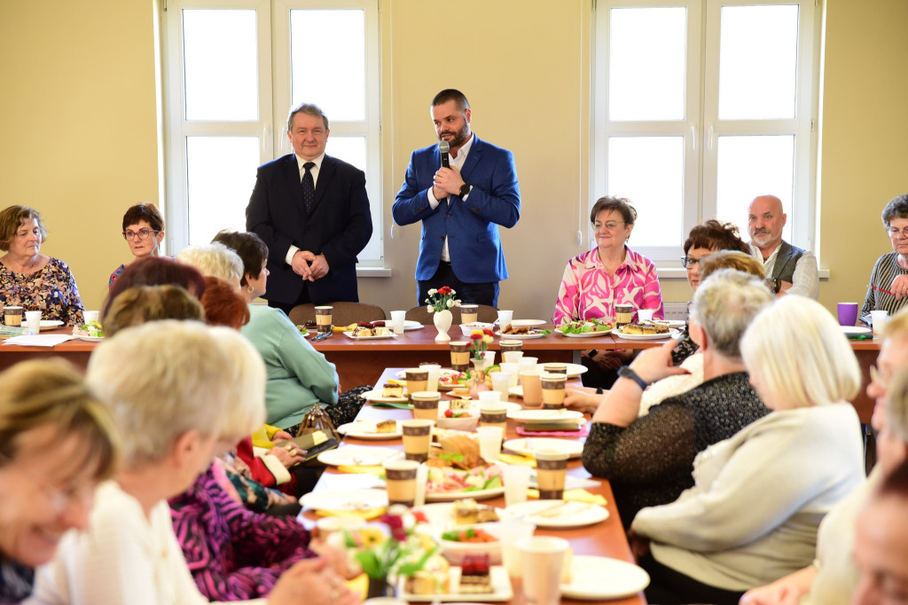 Dzień Kobiet u jastrowskich Seniorów