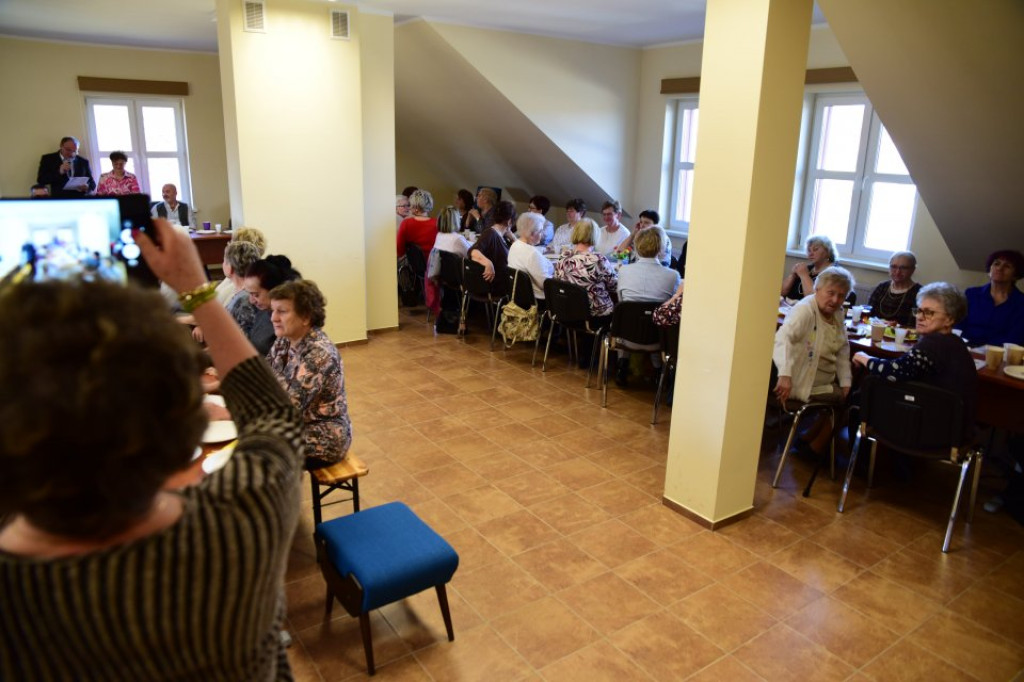 Dzień Kobiet u jastrowskich Seniorów