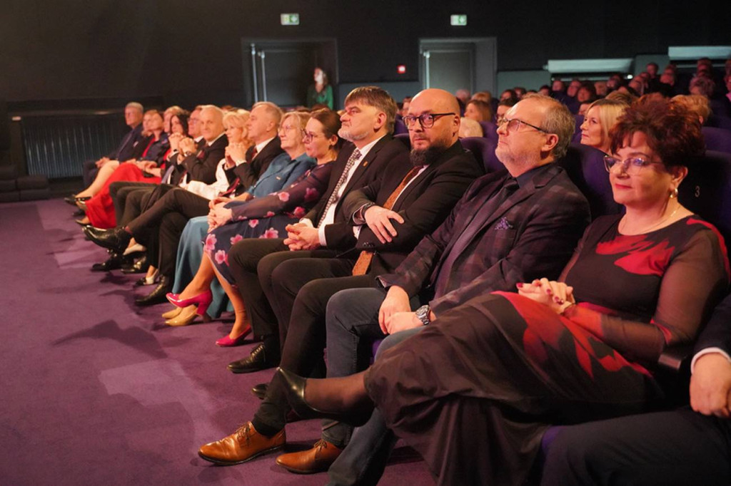 Było muzycznie i romantycznie – Dzień Kobiet w Sępólnie Krajeńskim