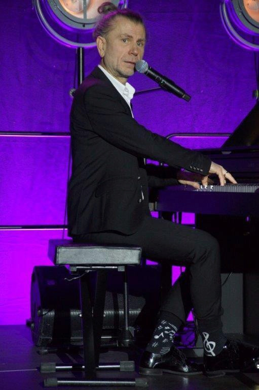 Dzień Kobiet w Mroczy z Adamem Snopkiem