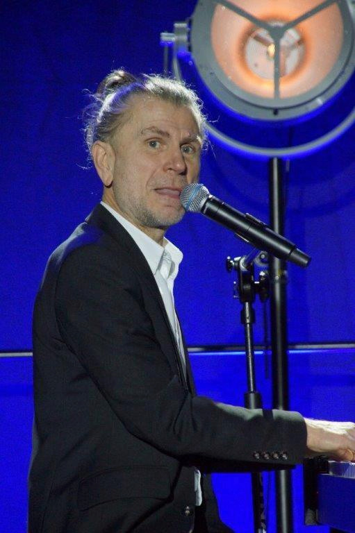 Dzień Kobiet w Mroczy z Adamem Snopkiem