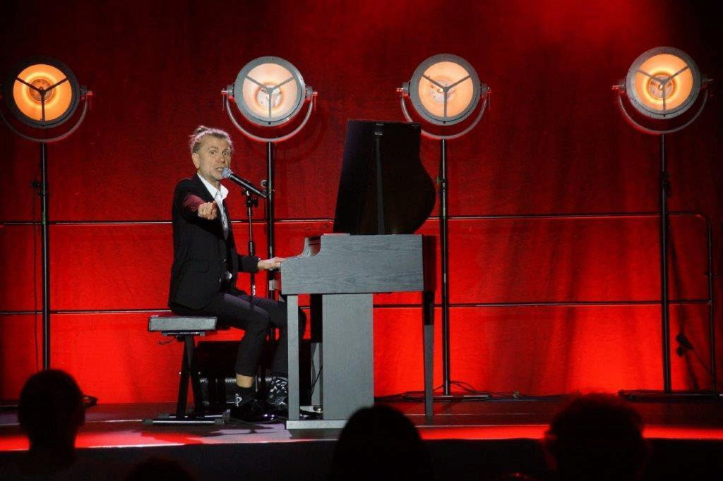 Dzień Kobiet w Mroczy z Adamem Snopkiem