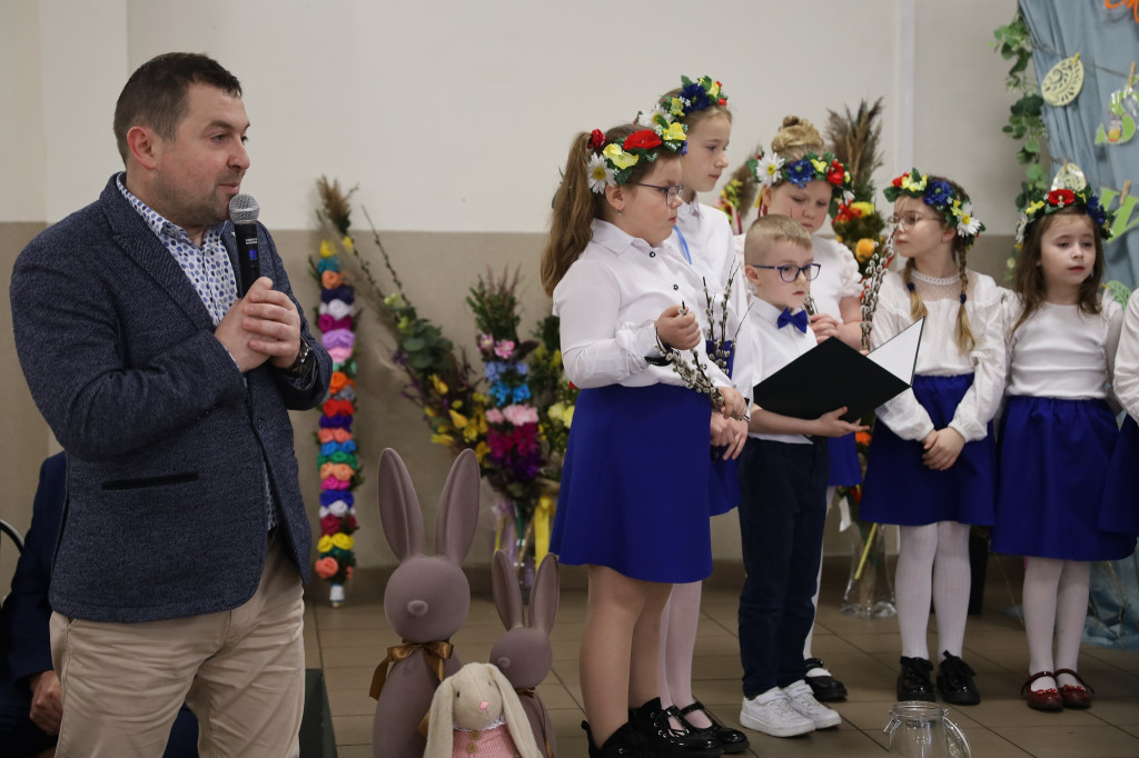 Gmina Wyrzysk: IX Śniadanie Wielkanocne w Falmierowie