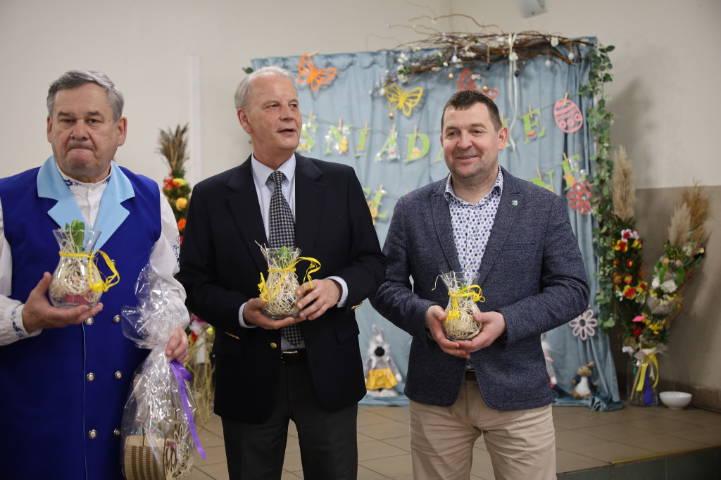 Gmina Wyrzysk: IX Śniadanie Wielkanocne w Falmierowie