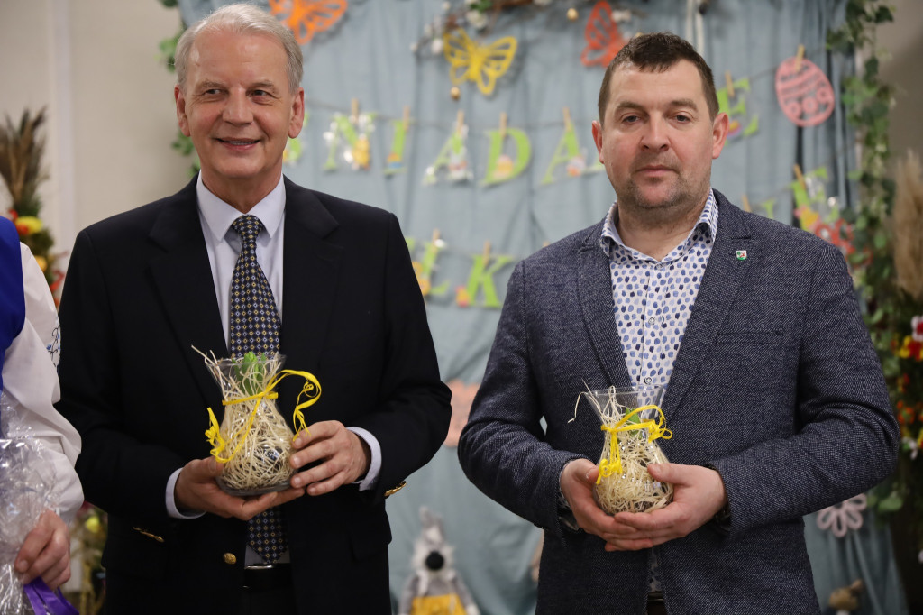 Gmina Wyrzysk: IX Śniadanie Wielkanocne w Falmierowie