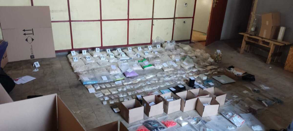 Złotów: Ponad 61 kilogramów narkotyków wartości blisko 5 mln złotych nie trafi do nielegalnego obrotu