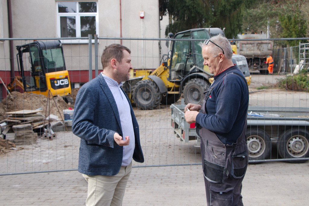Wyrzysk: Postęp prac na gminnych inwestycjach oświatowych [FOTO]