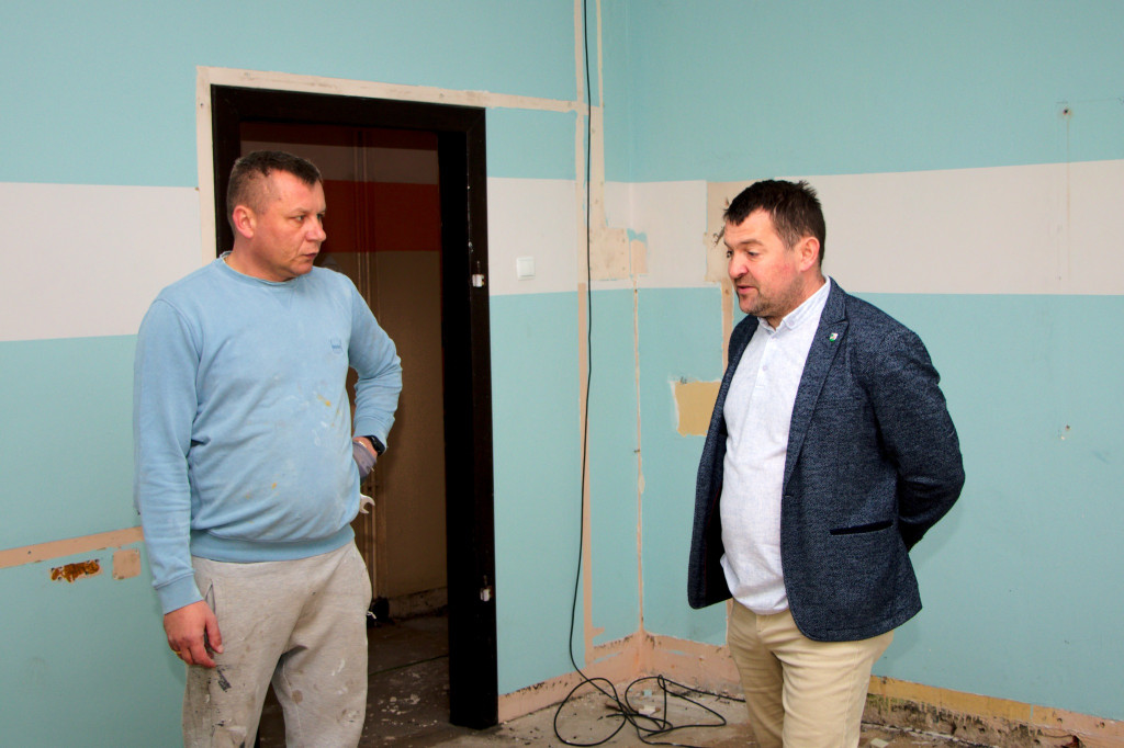 Wyrzysk: Postęp prac na gminnych inwestycjach oświatowych [FOTO]