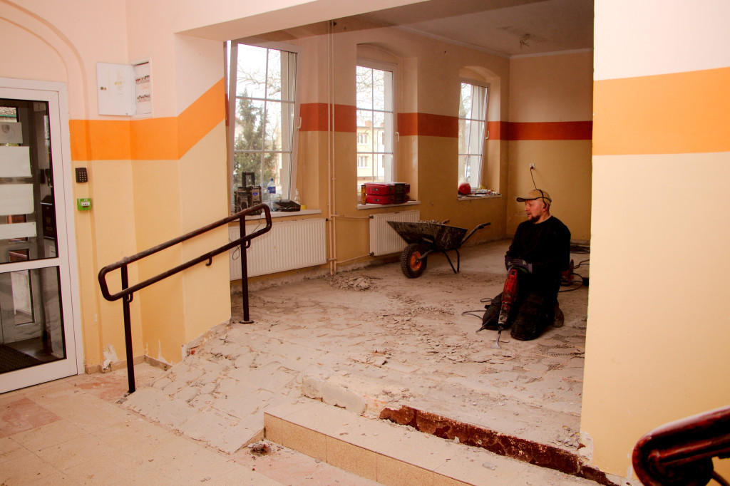 Wyrzysk: Postęp prac na gminnych inwestycjach oświatowych [FOTO]