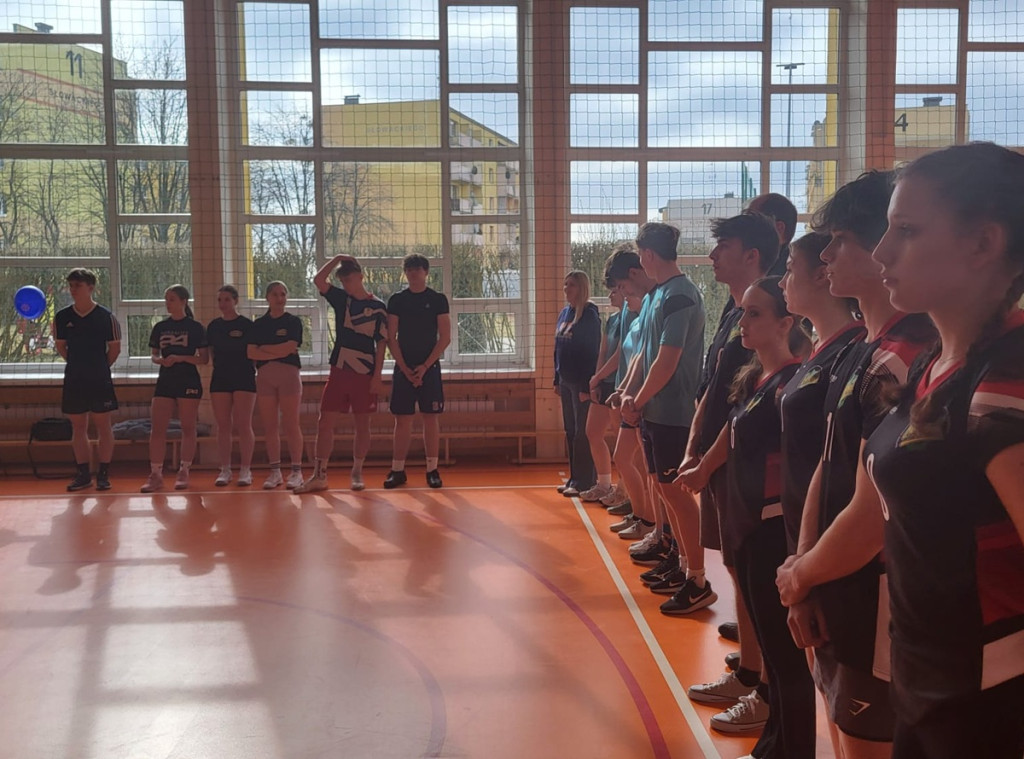 Sępólno Krajeńskie: Drugi Powiatowy Policyjny Turniej Sprawnościowy Szkół Ponadpodstawowych