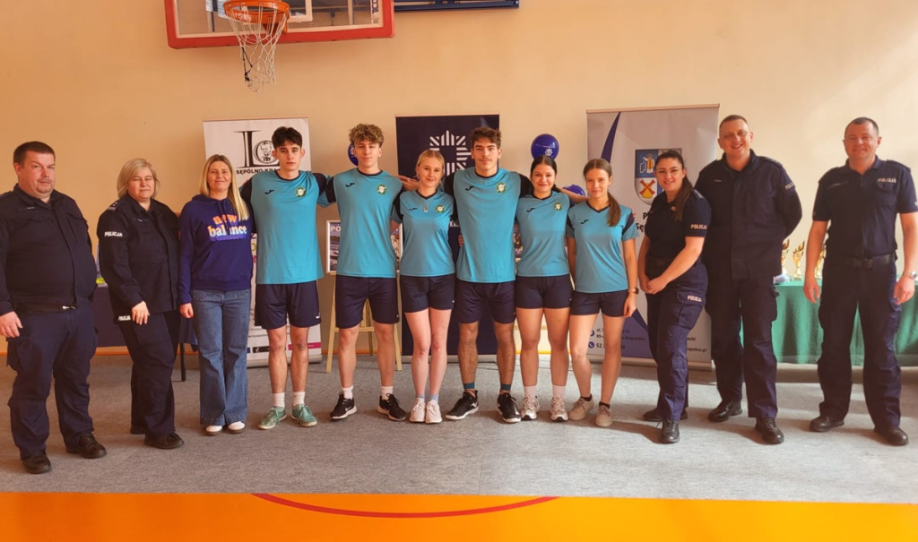 Sępólno Krajeńskie: Drugi Powiatowy Policyjny Turniej Sprawnościowy Szkół Ponadpodstawowych