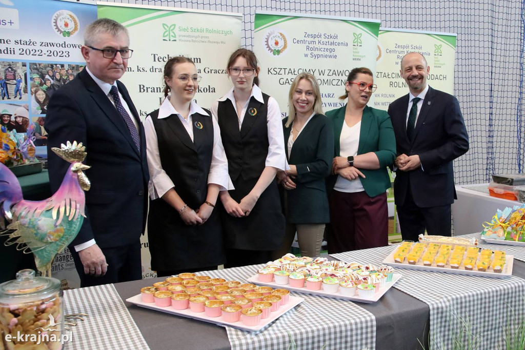 Powiatowa Wystawa Stołów Wielkanocnych - Więcbork 2026 [FOTO]