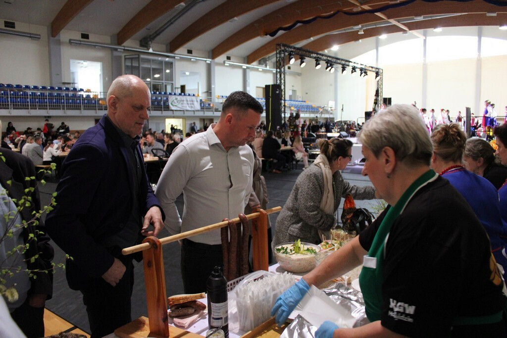 Jubileuszowe Śniadanie Wielkanocne w Mroczy. Tradycja pielęgnowana od 20 lat