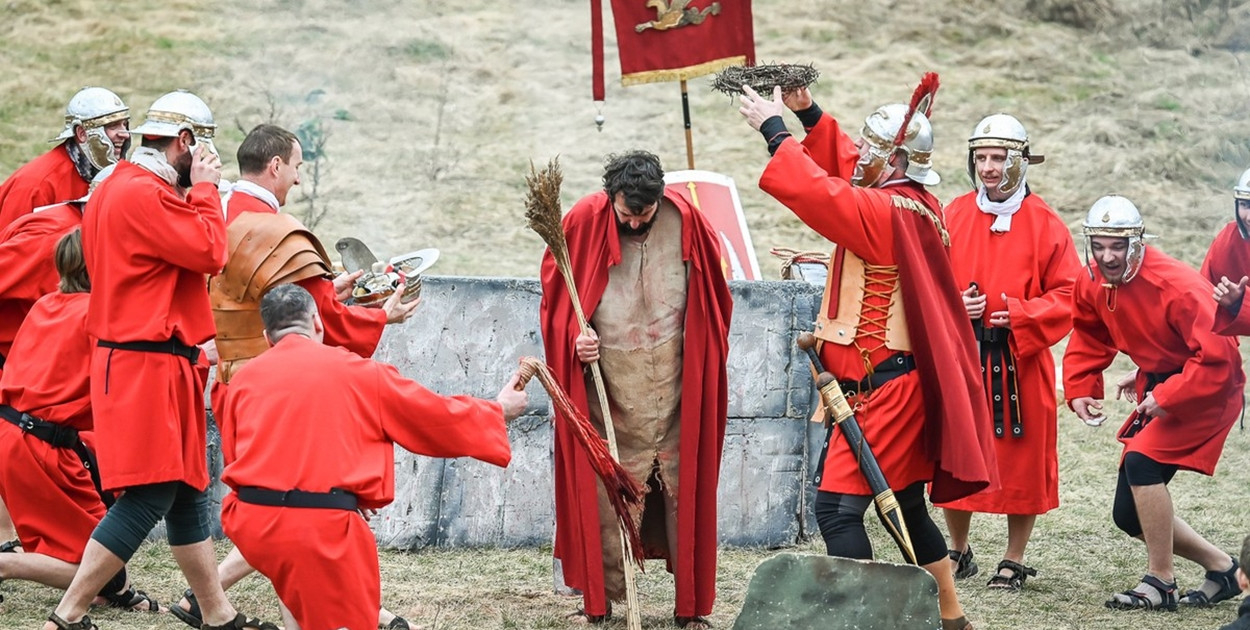 Misterium Męki Pańskiej w bydgoskiej Dolinie Śmierci [FOTO]