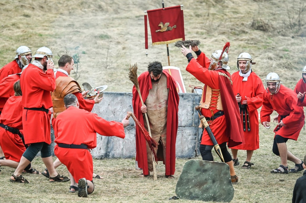 Misterium Męki Pańskiej w bydgoskiej Dolinie Śmierci [FOTO]