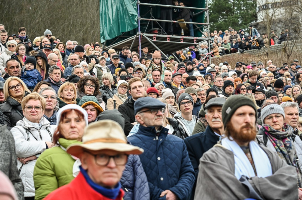 Misterium Męki Pańskiej w bydgoskiej Dolinie Śmierci [FOTO]