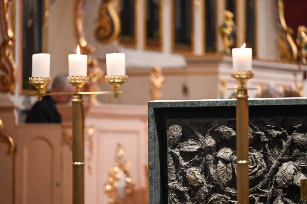 Bydgoszcz: Wierni trwali na Ciemnej Jutrzni