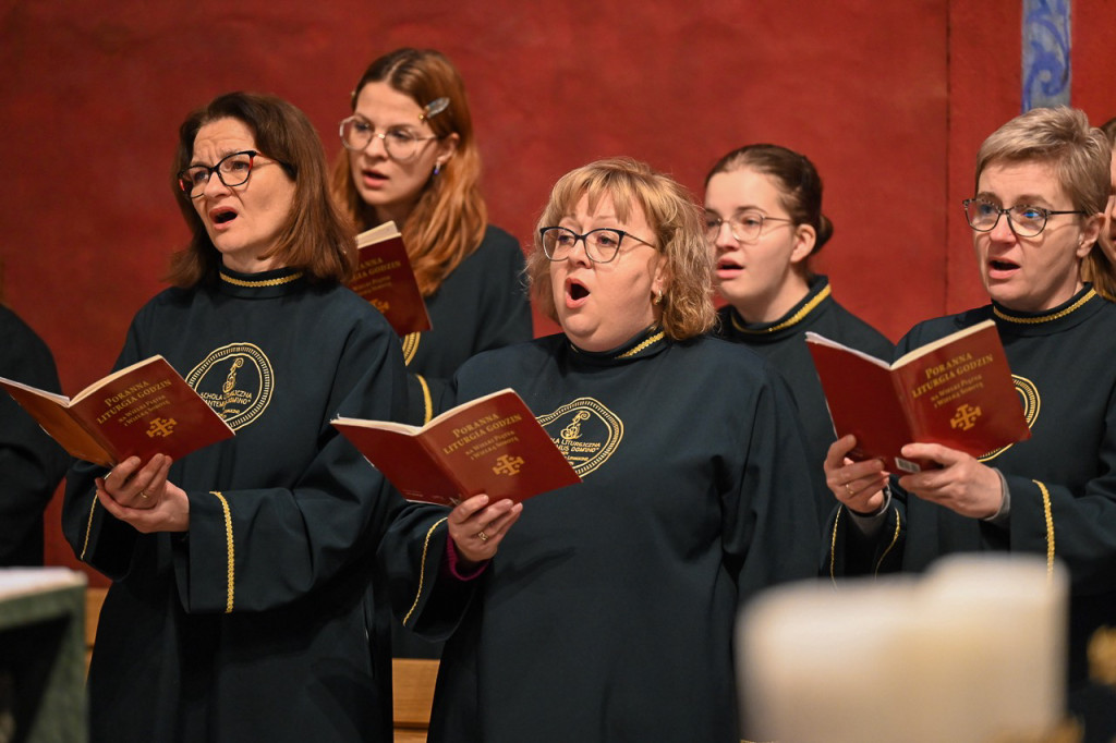 Bydgoszcz: Wierni trwali na Ciemnej Jutrzni